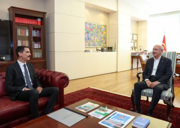 Kılıçdaroğlu, Yazıcıoğlu’nu andı: Oğlu Fatih Furkan, yanı başımdan ayırmayacağım yol arkadaşımdır