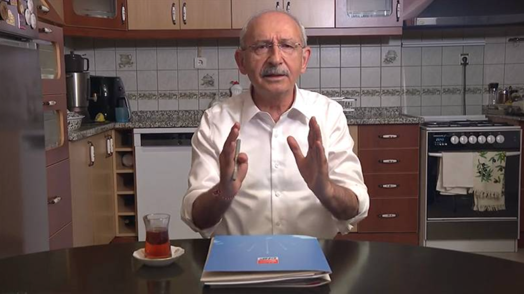 Kılıçdaroğlu kapak fotoğrafını 'marteniçka' ile yeniledi: Sana söz