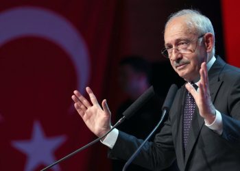 Kılıçdaroğlu'ndan İngilizce tweet: AB-Türkiye göçmen anlaşması tutumunu yineledi "Önce Türkiye"