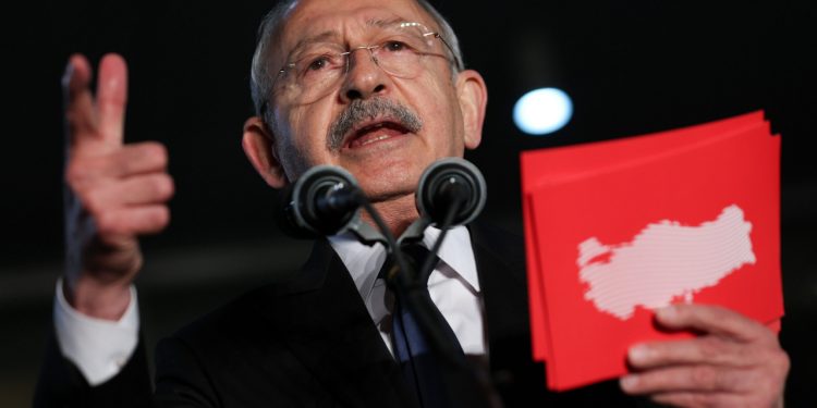 Kılıçdaroğlu'nun adaylığı dünya basınında: 'Erdoğan'a kötü haber'