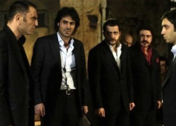 Kurtlar Vadisi oyunucusu Yeşil Sol Parti’den milletvekili aday adayı oldu