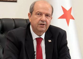 Londra'da KKTC Cumhurbaşkanı Ersin Tatar'a saldırı girişimi