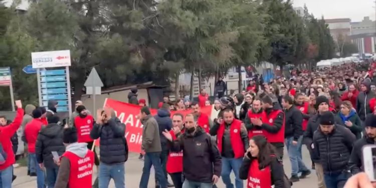MATA Otomotiv işçilerinin iş bırakma eylemi 4. gününde sürüyor