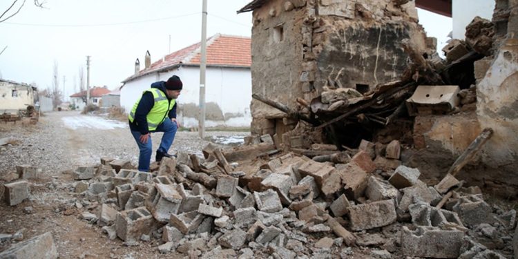Maraş depremlerinden etkilenen Kayseri'de, 467 yapı ağır hasar gördü