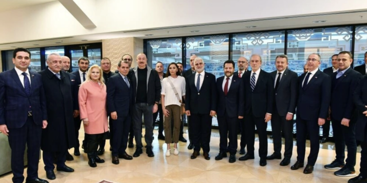 Mehmet Ağar, aylar sonra Aliyev’in protokolünde ortaya çıktı