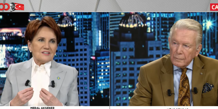 Meral Akşener: 'Gelmiş geçmiş en rahat iletişim kurulan İçişleri Bakanı'yım ben'