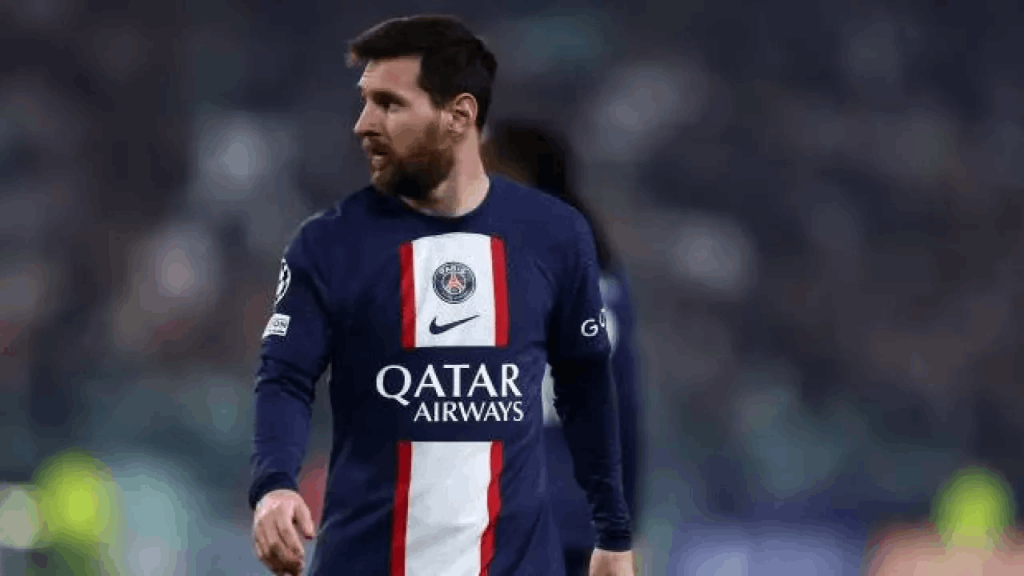 Messi PSG'de kalacak mı? Kulüpten ilk açıklama geldi