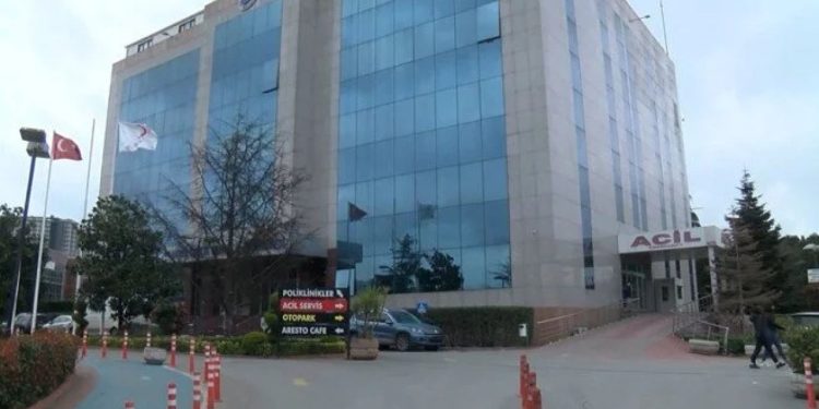 Mide botoksu sonrası ölüm: İstanbul'da iki doktor gözaltına alındı