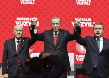 Mustafa Destici: İYİ Parti’yi Cumhur İttifakı’na davet etmek etik olur