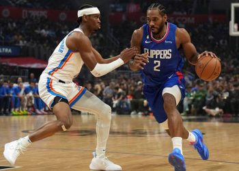 NBA'de gecenin sonuçları; Kawhi takımını sırtladı, Clippers farklı kazandı
