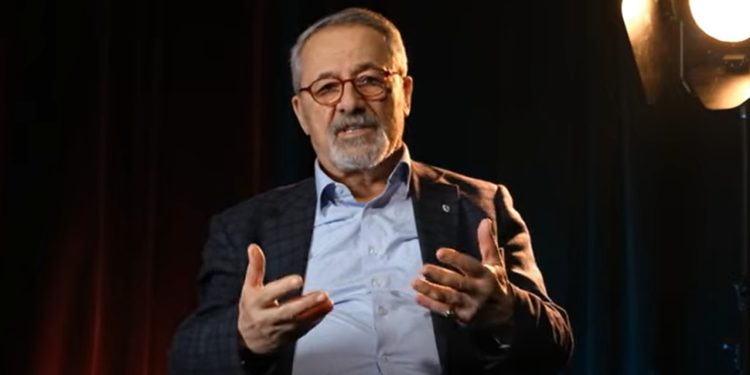 Naci Görür, İstanbul depremine ilişkin 7 maddelik önlem planı paylaştı, siyasetçilere seslendi: Kendi bildiklerini yapıyor, bizi süs gibi vitrine koyuyorlar