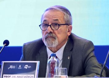 Naci Görür’den İstanbul için ‘acil’ öneri: Boş binaların tümü kiralanmalı