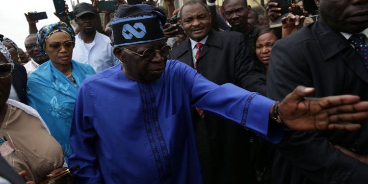 Nijerya'da iktidarın adayı Bola Ahmed Tinubu devlet başkanı seçildi