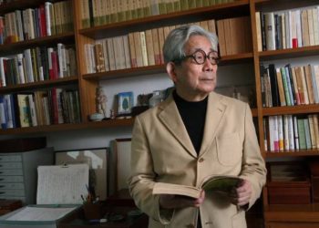 Nobel Ödüllü Japon yazar, 88 yaşında hayatını kaybetti