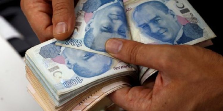 OECD, Türkiye’nin büyüme tahminini aşağıya çekti!