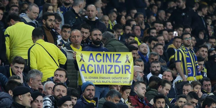 “Omuz Omuza” kampanyasının ilk gününde 845 milyon TL bağış