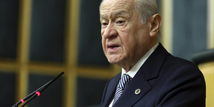 Ortak liste iddialarına Devlet Bahçeli, HÜDA-Par'ı yok saydı