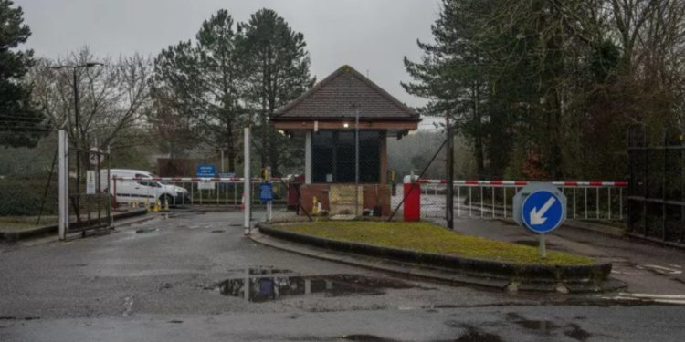 Oteller yerine teknelere ve eski kışlalara gönderilecekler