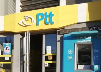 PTT’de daire başkanlarına fahiş fiyatlı mont, ayakkabı alınmış