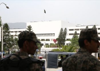 Pakistan'da genel seçimler 8 Ekim'de yapılacak