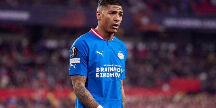 Patrick van Aanholt, Galatasaray'dan ayrılma nedenini açıkladı