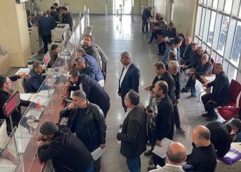 Prim borcu olan EYT'li emekli olamaz uyarısı