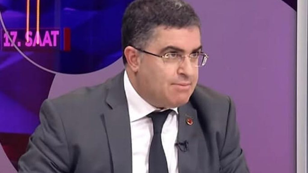 Prof. Dr. Ersan Şen, ‘adayım’ dedi; Akşener ‘görüşelim’ dedi