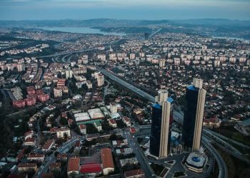 Prof. Dr. Şen: İstanbul'da nüfus azaltılmalı, afet koordinasyonu yapay zekayla yapılmalı