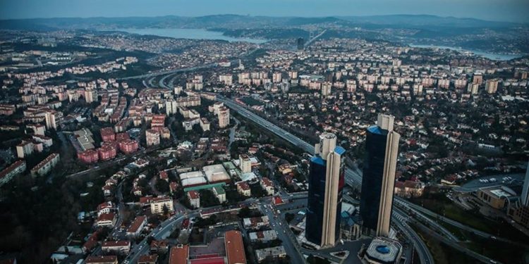 Prof. Dr. Şen: İstanbul'da nüfus azaltılmalı, afet koordinasyonu yapay zekayla yapılmalı