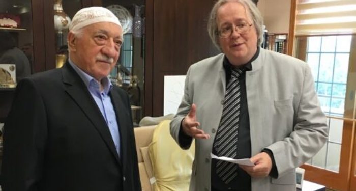 Prof. Paul Weller: Gülen’in öğreti ve uygulamaları teokrasi karşıtı, demokrasi yanlısı