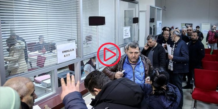 SGK çalışanları: İş yükümüz 10 kat arttı