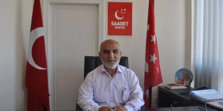Saadet Partisi İl Başkanı Simit hayatını kaybetti