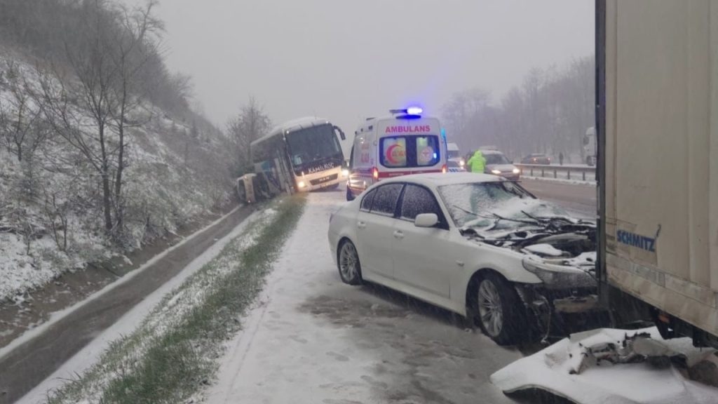 Samsun'da zincirleme kaza: Sekiz yaralı