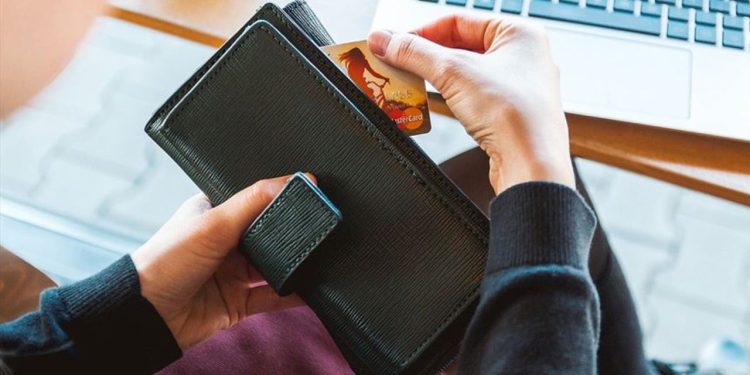 Sanal cüzdanlarda biriken paraları bazı uygulamalar iade etmiyor