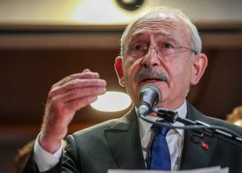 Sanatçılardan Kılıçdaroğlu'na tebrik mesajları