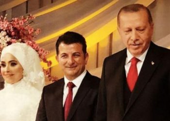 Sedat Peker’in iddialarında ismi geçen Ünsal Ban’ın eski eşi ve oğluna tahliye