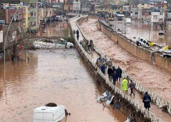 Sel felaketinde Şanlıurfa’da 13, Adıyaman'da iki kişi yaşamını yitirdi.