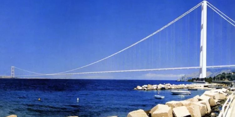Sicilya dünyanın en uzun asma köprüsüyle ana karaya bağlanacak