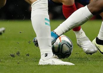 Şike yapan iki futbolcu tutuklandı!