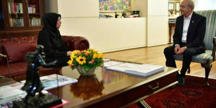 Sinan Ateş'in eşinden Kılıçdaroğlu'na ziyaret