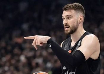 "Sırbistan’a dönersem Kızılyıldız formasıyla dönerim"