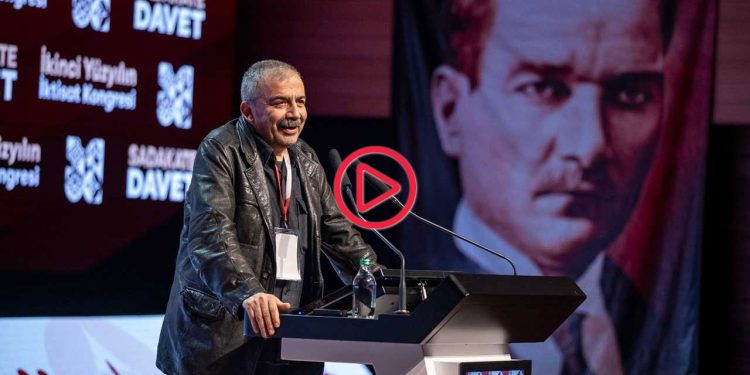 Sırrı Süreyya Önder'den 'Meclis’in renkli kişiliği' açıklaması: Cezaevine atarken hiç bu renge bakmıyor