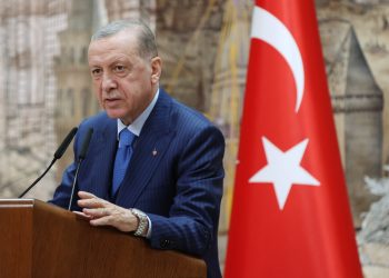 Son 21 yılın en kritik seçimi: 'Kampanya ekibi, Erdoğan için riskleri sıraladı'