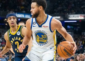 Stephen Curry'nin 50 sayısı Golden State Warriors'a yetmedi