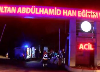 Sultan Abdülhamid Han Hastanesi’nde yangın çıktı: 1 ölü
