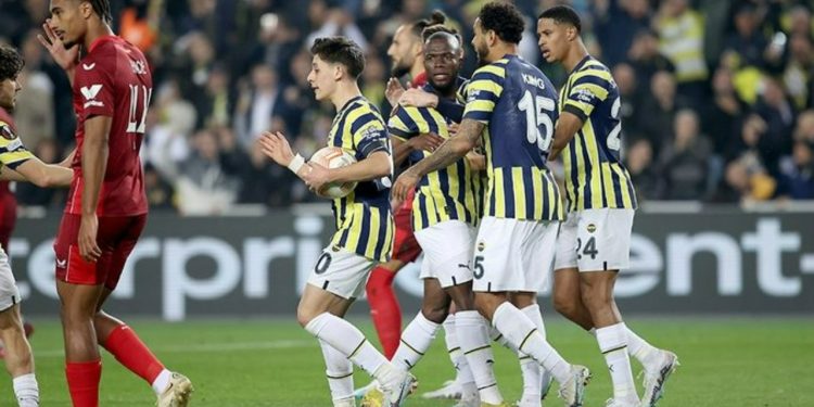 Tek gollük galibiyet Fenerbahçe'ye turu getirmedi