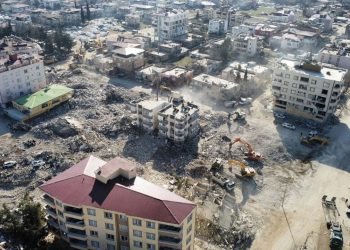 Timur Soykan: Tarikat yurdunun enkazında çocuklar öldü
