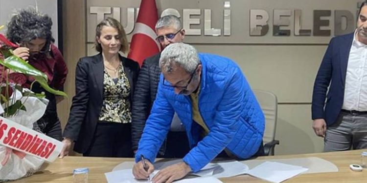 Türkiye Komünist Partili (TKP) Tunceli Belediyesi ile Genel-İş Sendikası arasında 63 çalışanı kapsayan toplu sözleşme imzalandı.