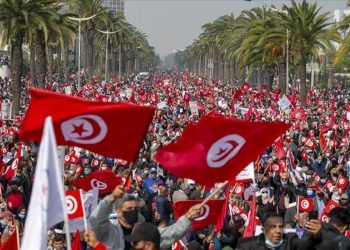 Tunus'ta meydana gelen olayları büyük endişeyle takip ediyoruz