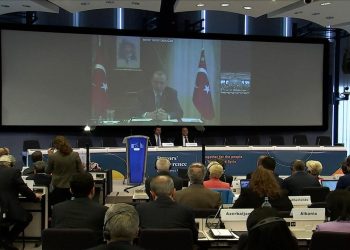 Uluslararası Bağışçılar Konferansı:  Türkiye'deki depremzedeler için 6 milyar euro yardım sözü